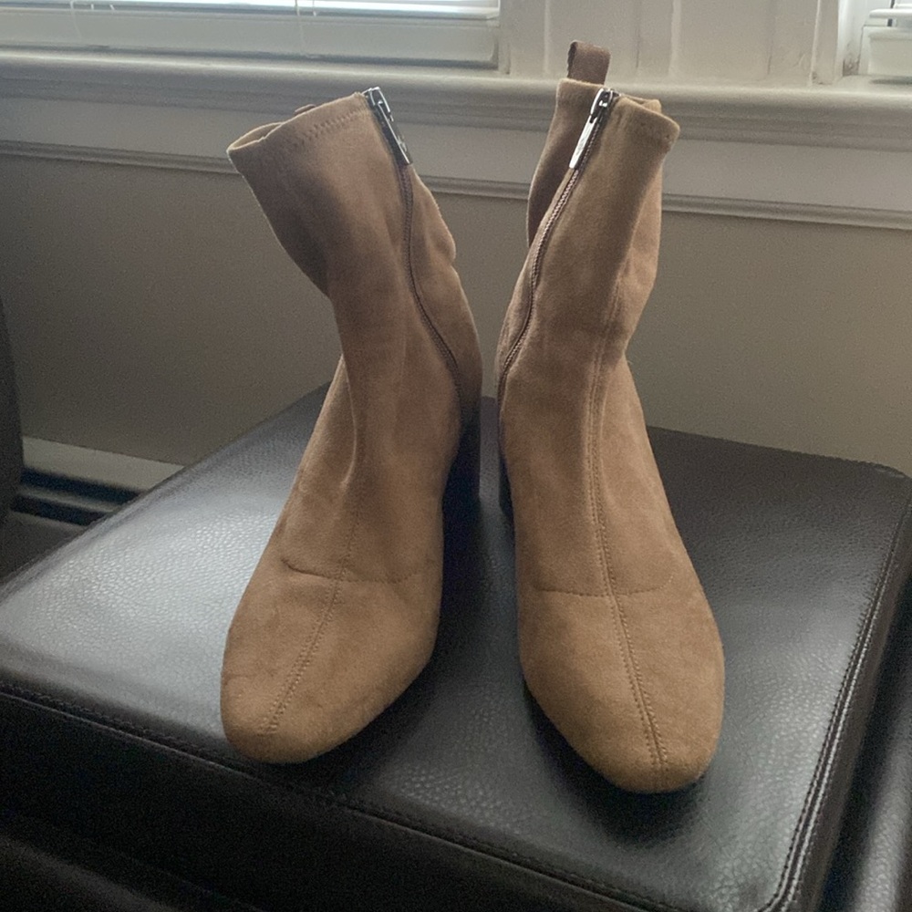 DONALD PLINER Angelsu Ankle boots